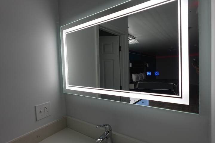 Room 35 of 39