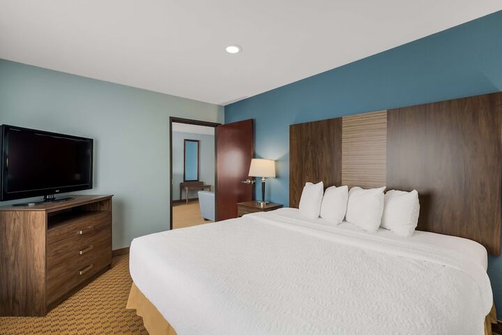 Room 12 of 39