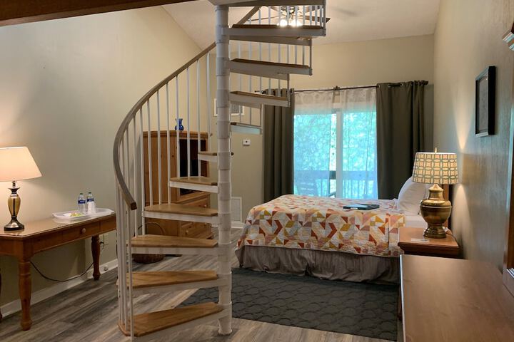 Room 82 of 155