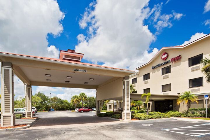 Hotel 2 of 26
