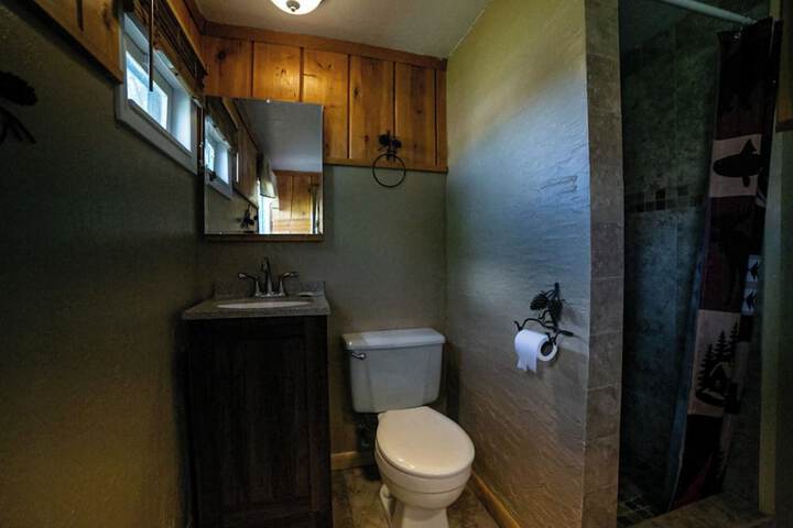 Room 47 of 153