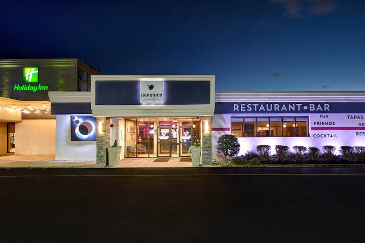 Dining 124 of 170