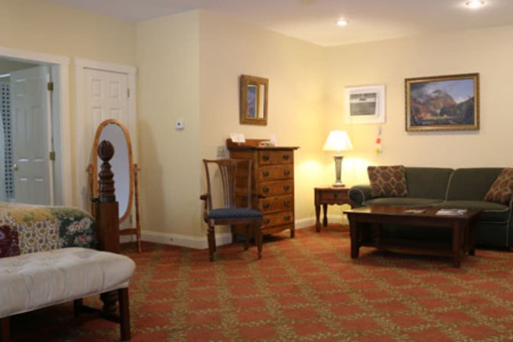Room 8 of 46