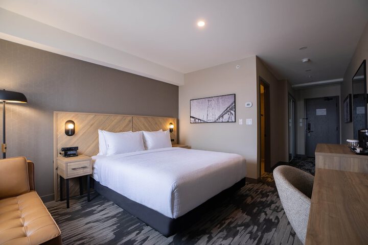 Sandman Signature Dartmouth Hotel & Suites
