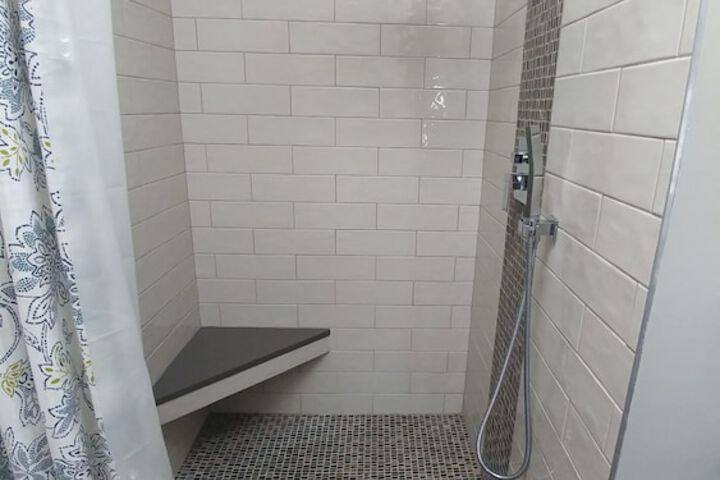 Room 50 of 128