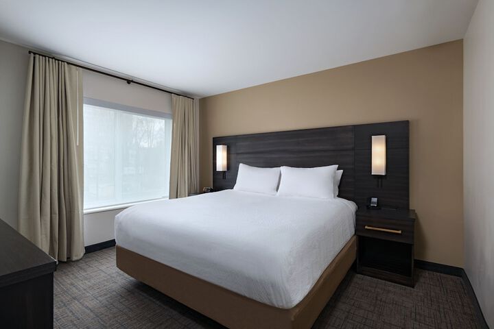 Residence Inn by Marriott New Brunswick Tower Center Blvd