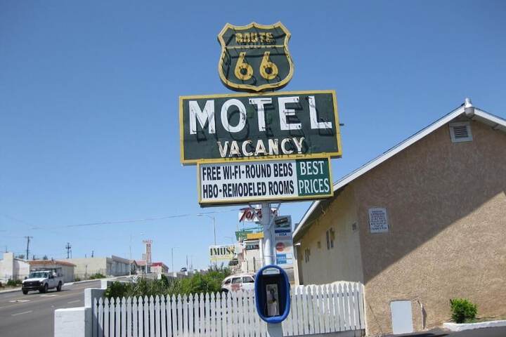 Hotel 8 of 37