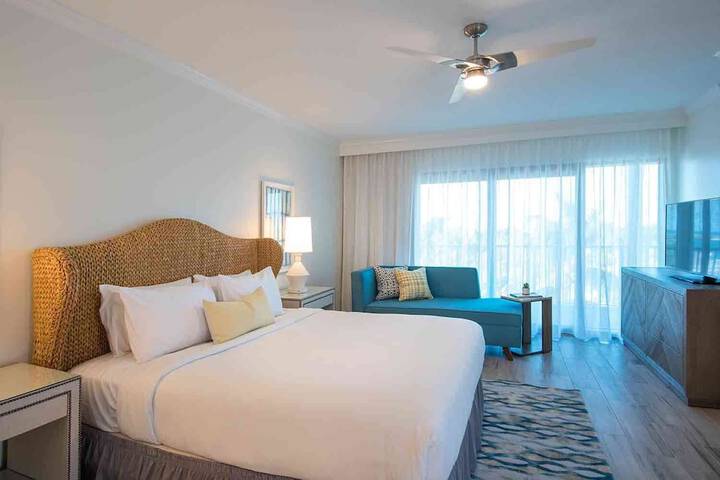 Room 45 of 172