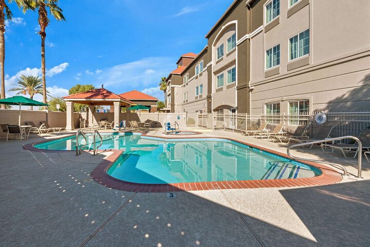 Pool 5 of 46