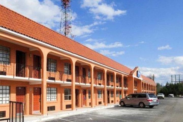 Rodeway Inn Forsyth near GA Public Safety Training Center