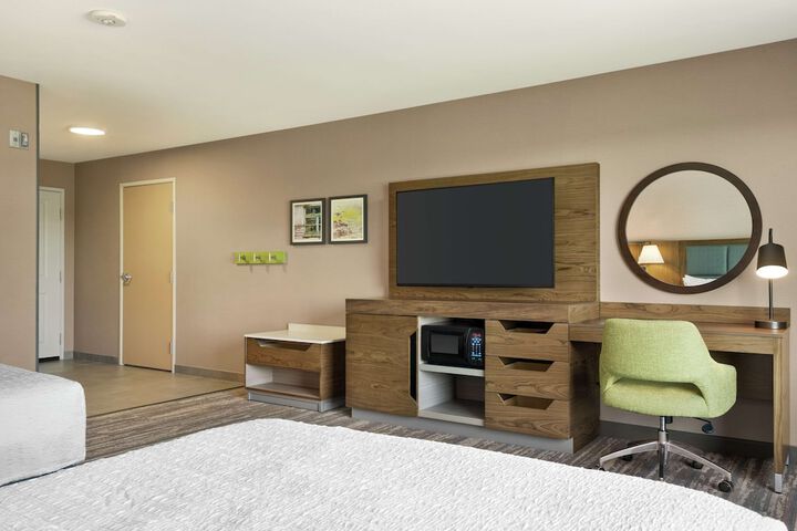 Hampton Inn & Suites Tacoma / Puyallup