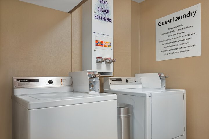Holiday Inn Express Hotel & Suites Barrie by IHG