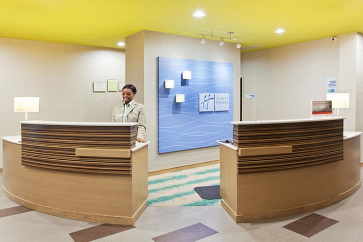 Holiday Inn Express Hotel & Suites Warner Robins North West by IHG