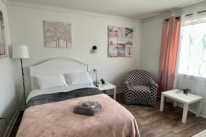 Room 19 of 24