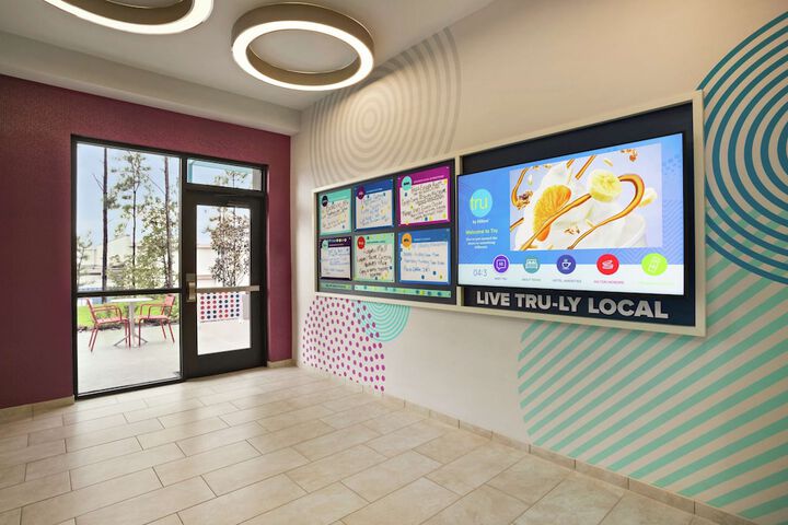 Tru by Hilton Longview