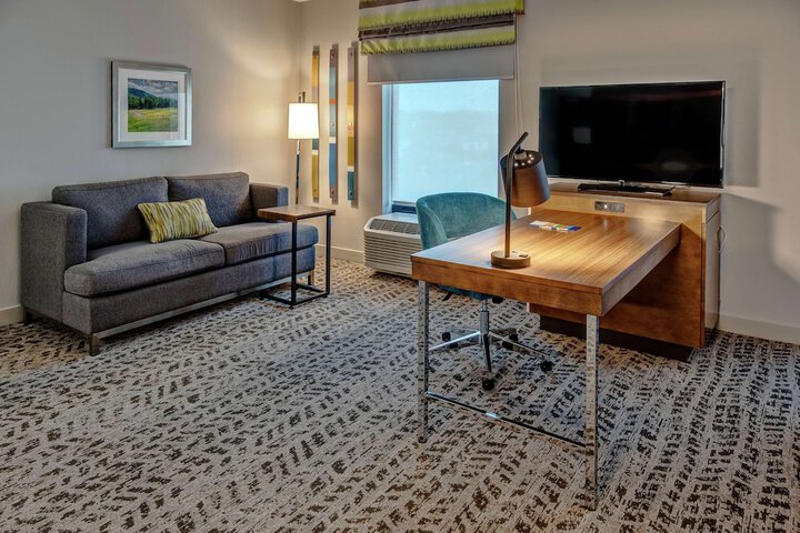 Hampton Inn & Suites Nashville / Goodlettsville