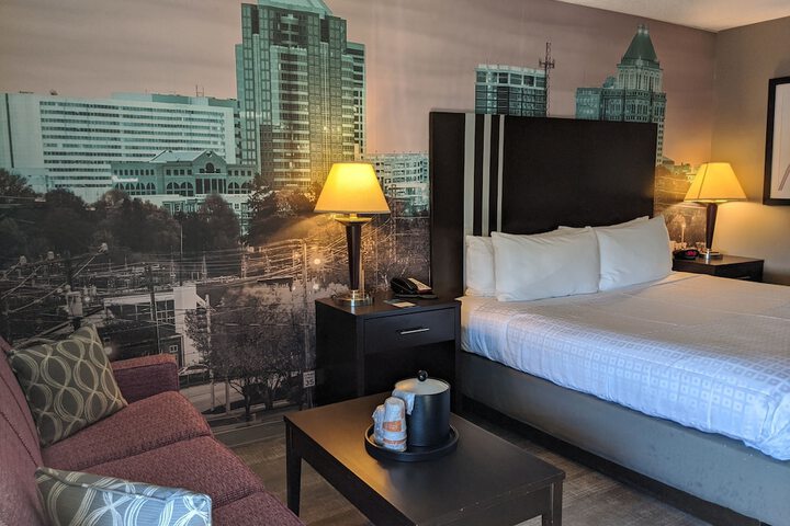 Room 42 of 54