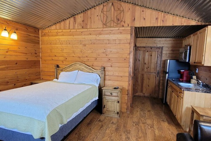 Room 15 of 31