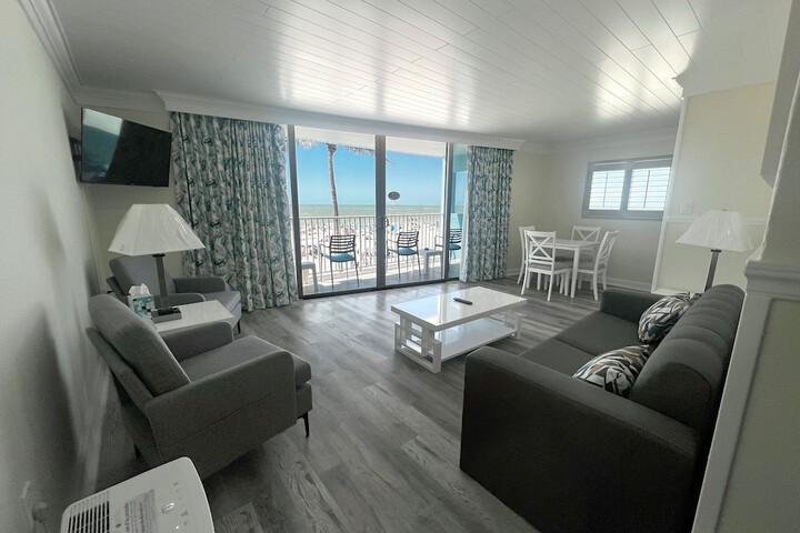 Lani Kai Beachfront Resort