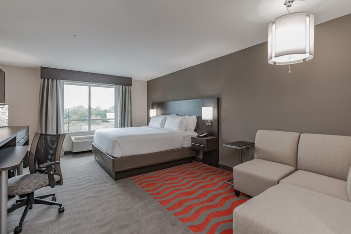 Holiday Inn Mishawaka by IHG