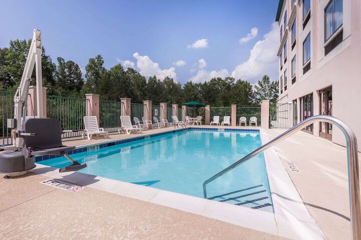 Pool 3 of 42
