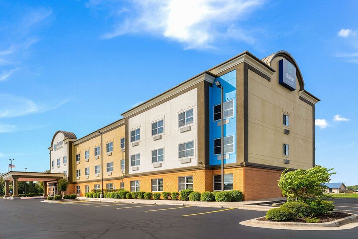 Clarion Pointe Madison Huntsville