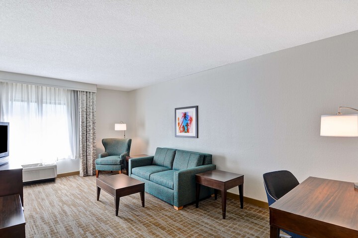 Room 26 of 43