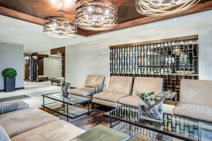 Silver Legacy Reno- a Caesars Rewards Destination