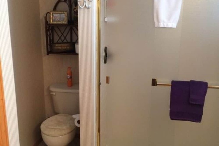 Room 6 of 29