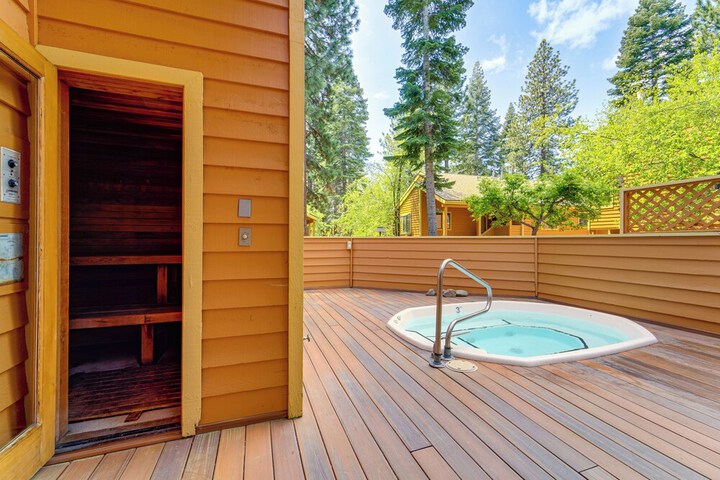 2 Mi to Burnt Cedar Beach: Incline Village Condo