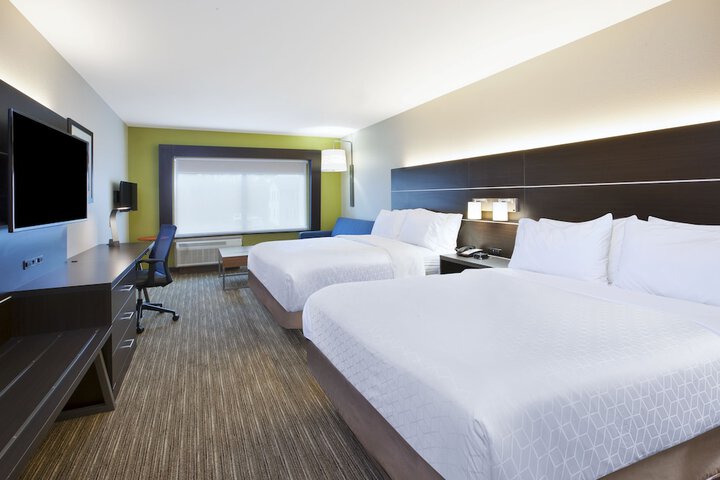 Holiday Inn Express & Suites Parkersburg East by IHG