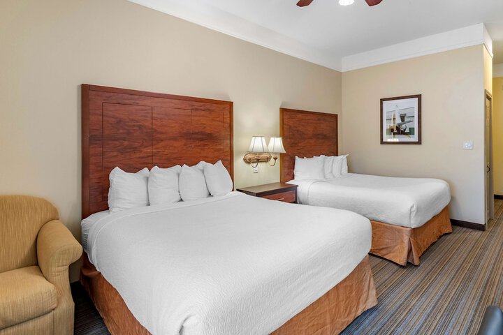 Room 8 of 39