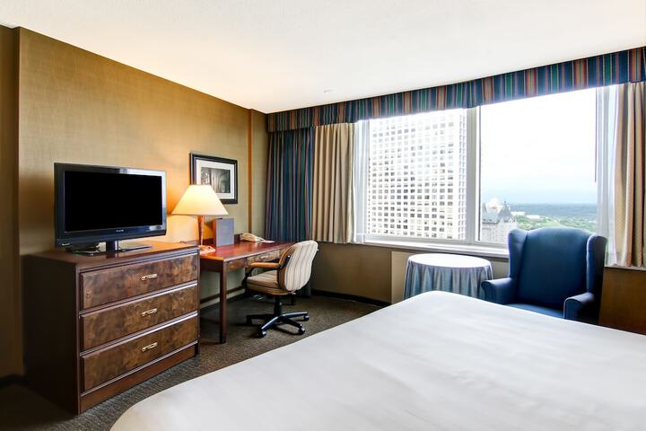 Room 17 of 60