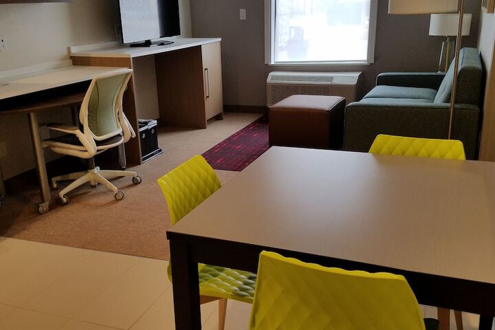 Room 17 of 47