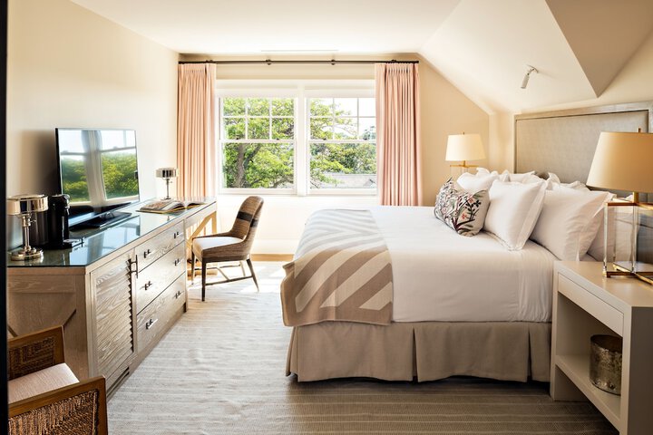 Harbor View Hotel