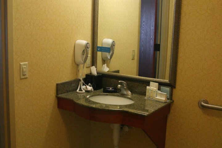 Hampton Inn & Suites Lino Lakes