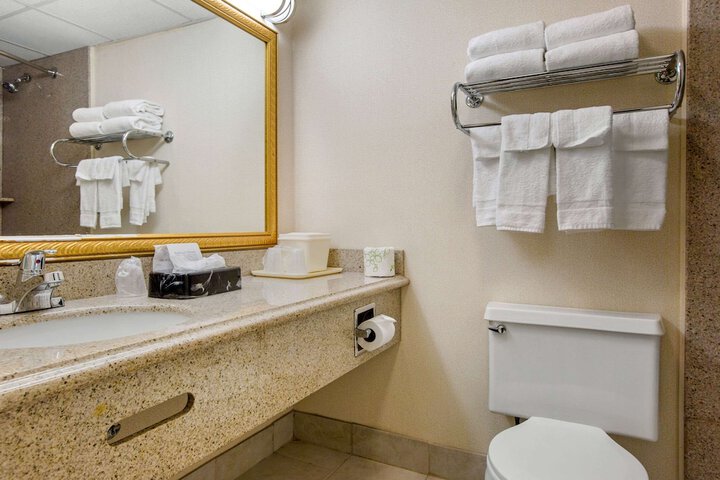 Room 20 of 35