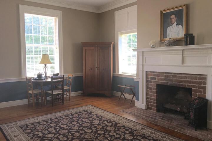 Room 30 of 52