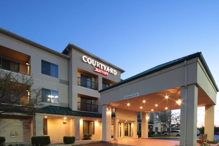 Hotel 2 of 31