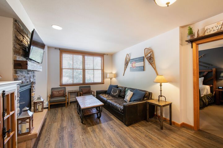 Zephyr Mountain Lodge Condo | 2 Bedrooms Lower Hughes View w / Ski Storage (Premium-Rated Condo 1317)