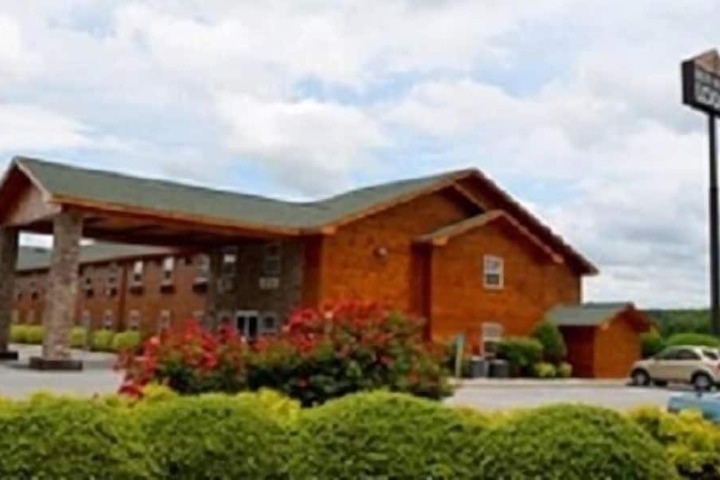 Hotel 4 of 43