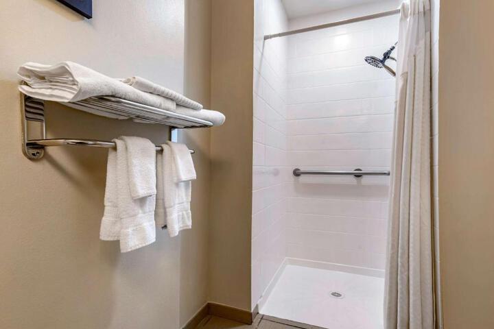Comfort Inn