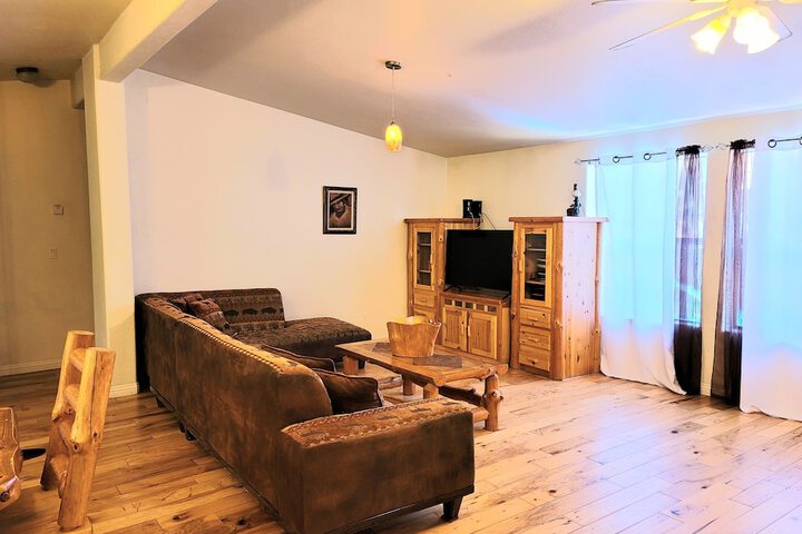 Country Club Chalet