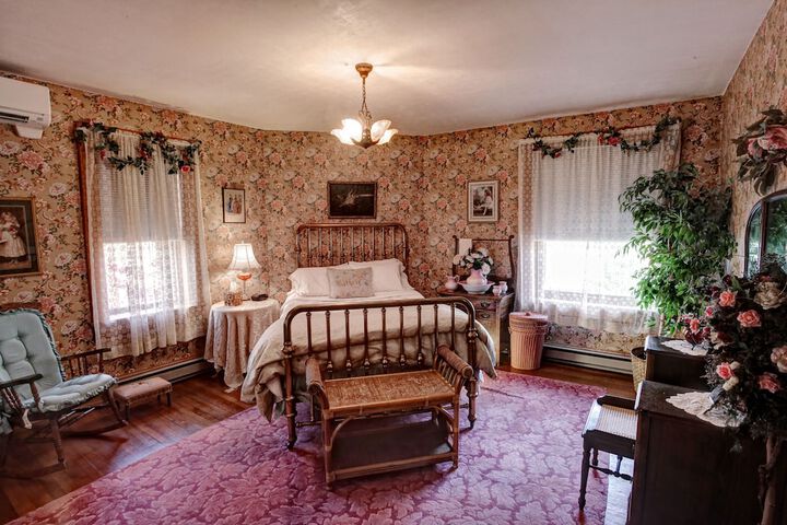 Room 20 of 42