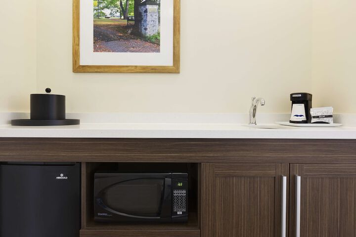 Hampton Inn & Suites Niles / Warren
