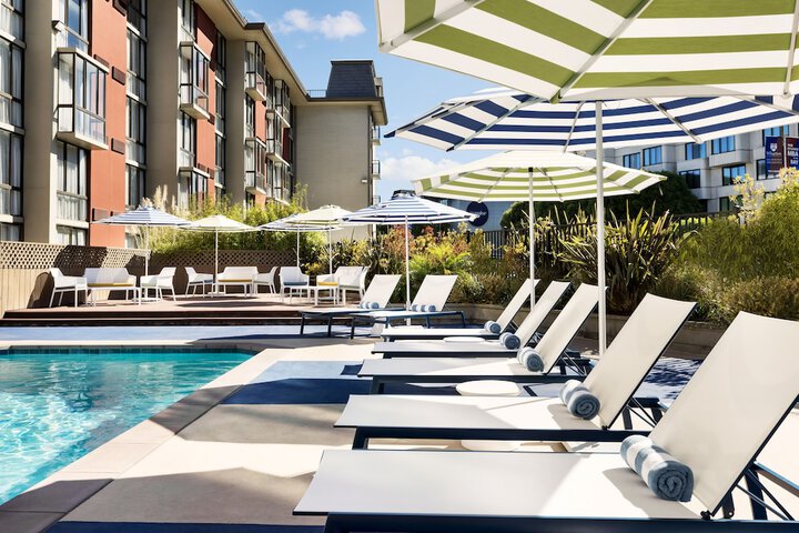 Hotel Caza