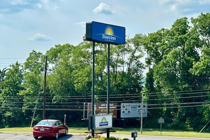 Days Inn by Wyndham Williamsport