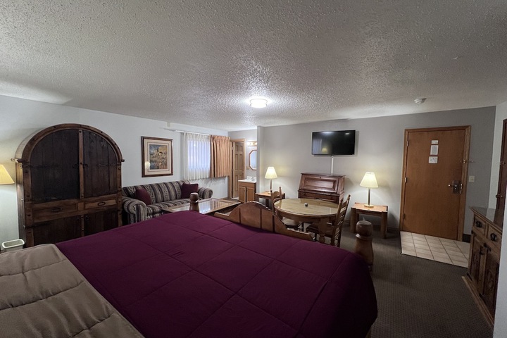 Room 18 of 35