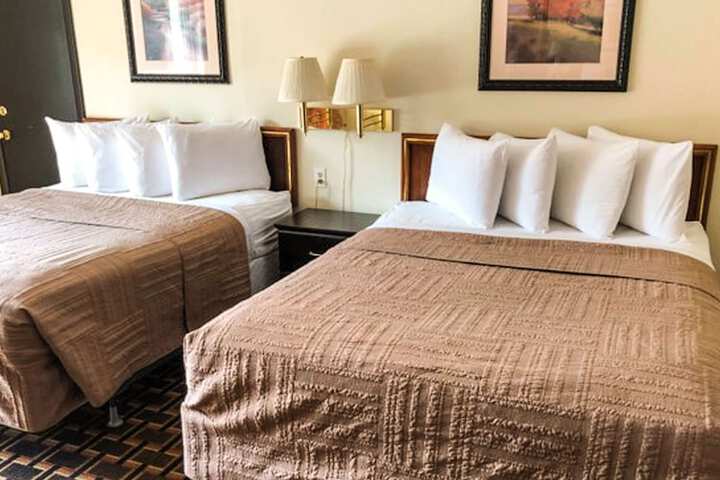 Room 50 of 79