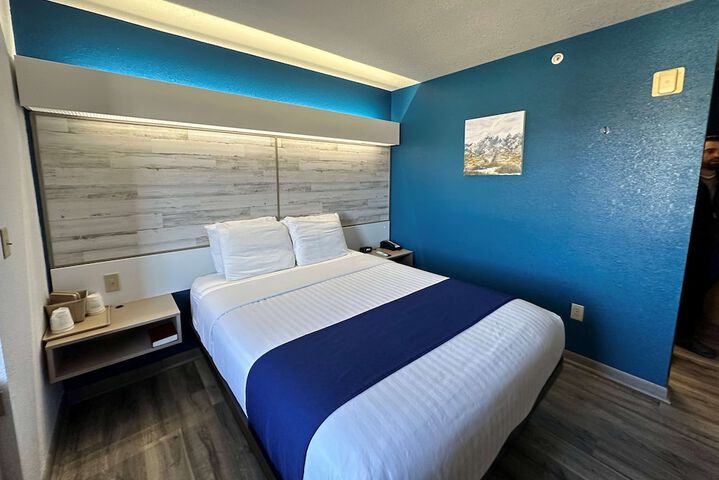 Microtel Inn & Suites by Wyndham Tomah